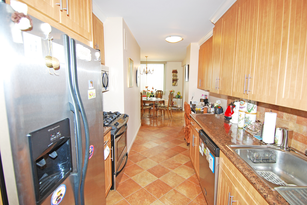 North Shore Towers Apartment