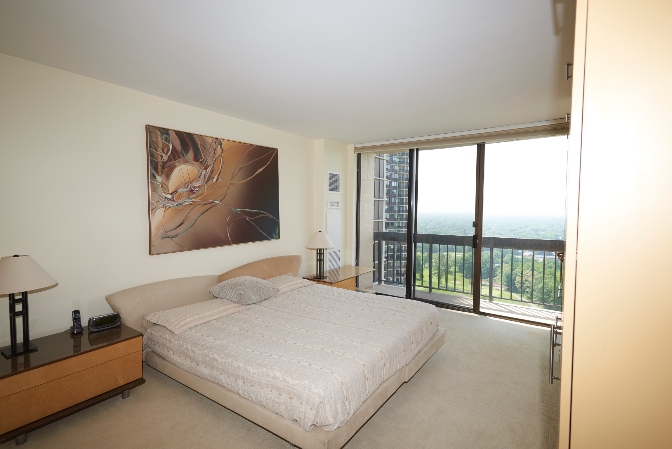 North Shore Towers Apartment