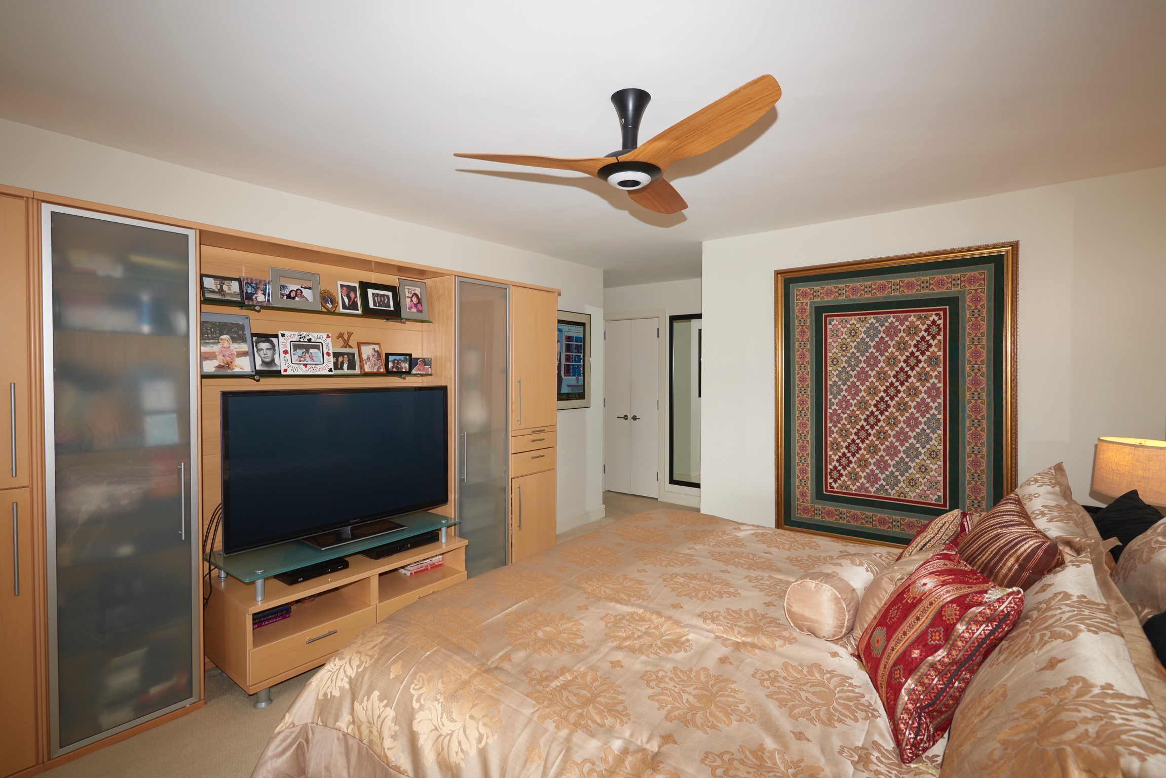 North Shore Towers Apartment