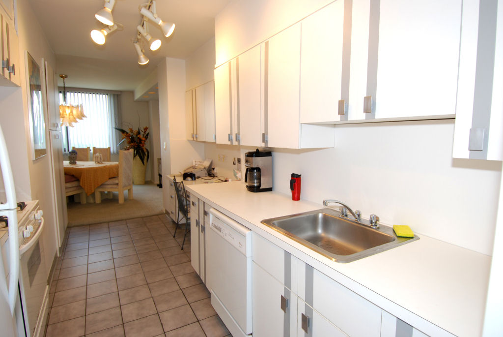North Shore Towers Apartment