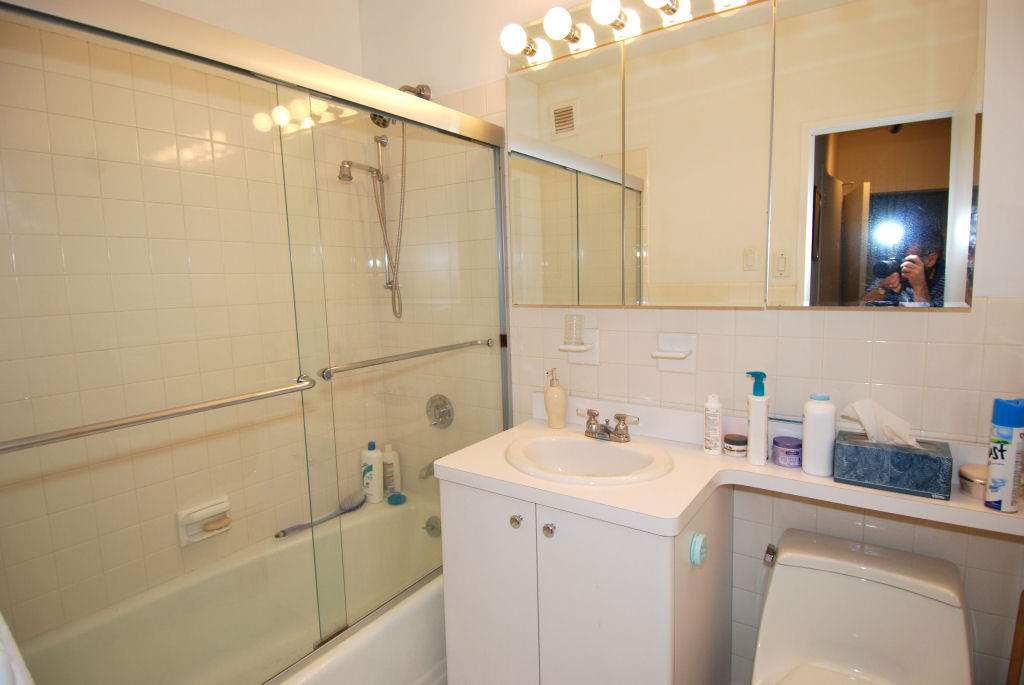 North Shore Towers Apartment