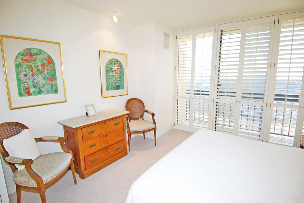 North Shore Towers Apartment