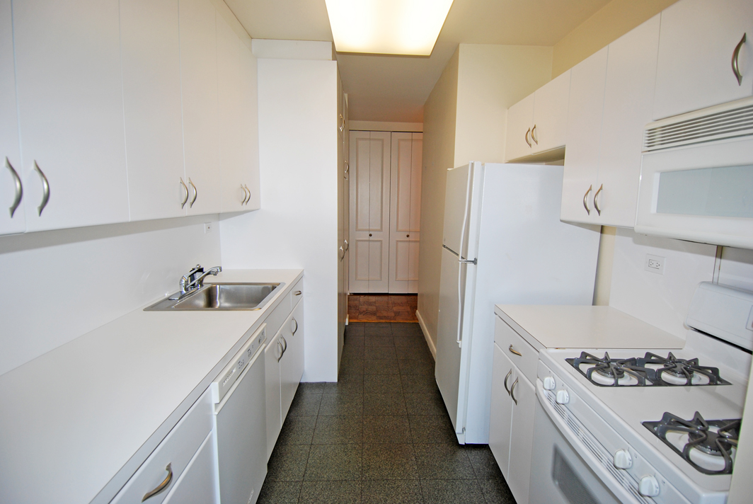 North Shore Towers Apartment