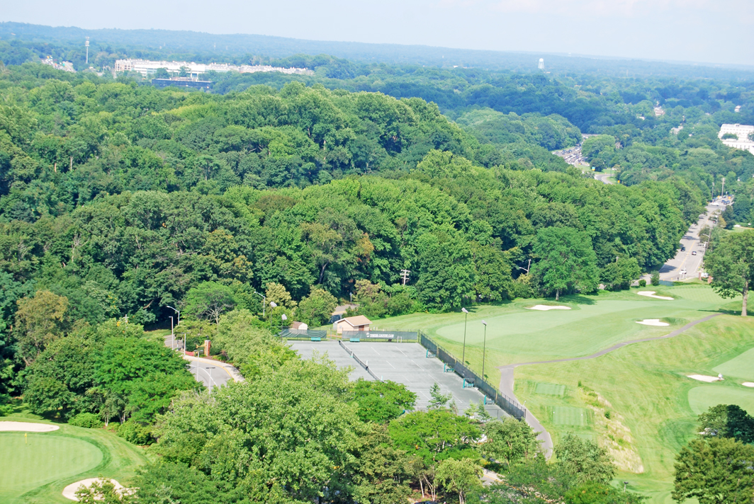 North Shore Towers Apartment
