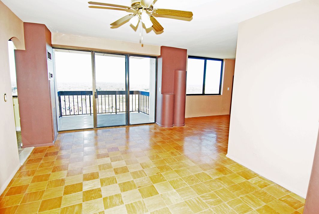 North Shore Towers Apartment