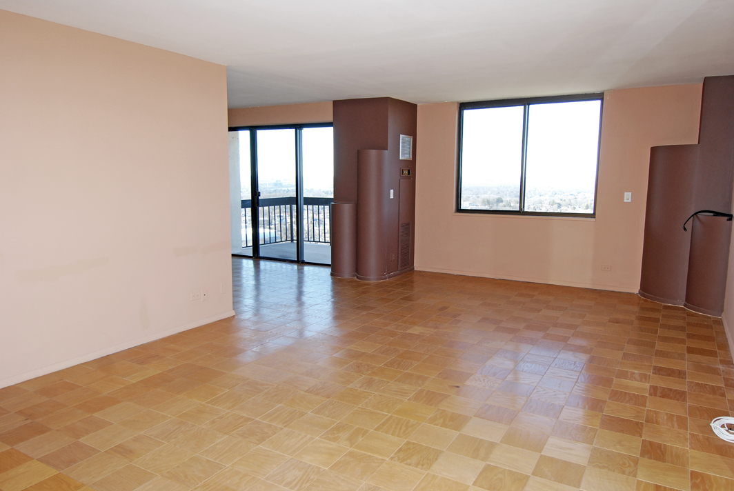 North Shore Towers Apartment