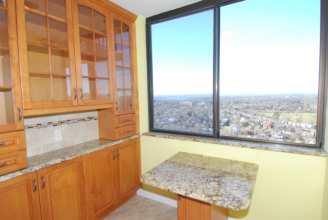 North Shore Towers Apartment