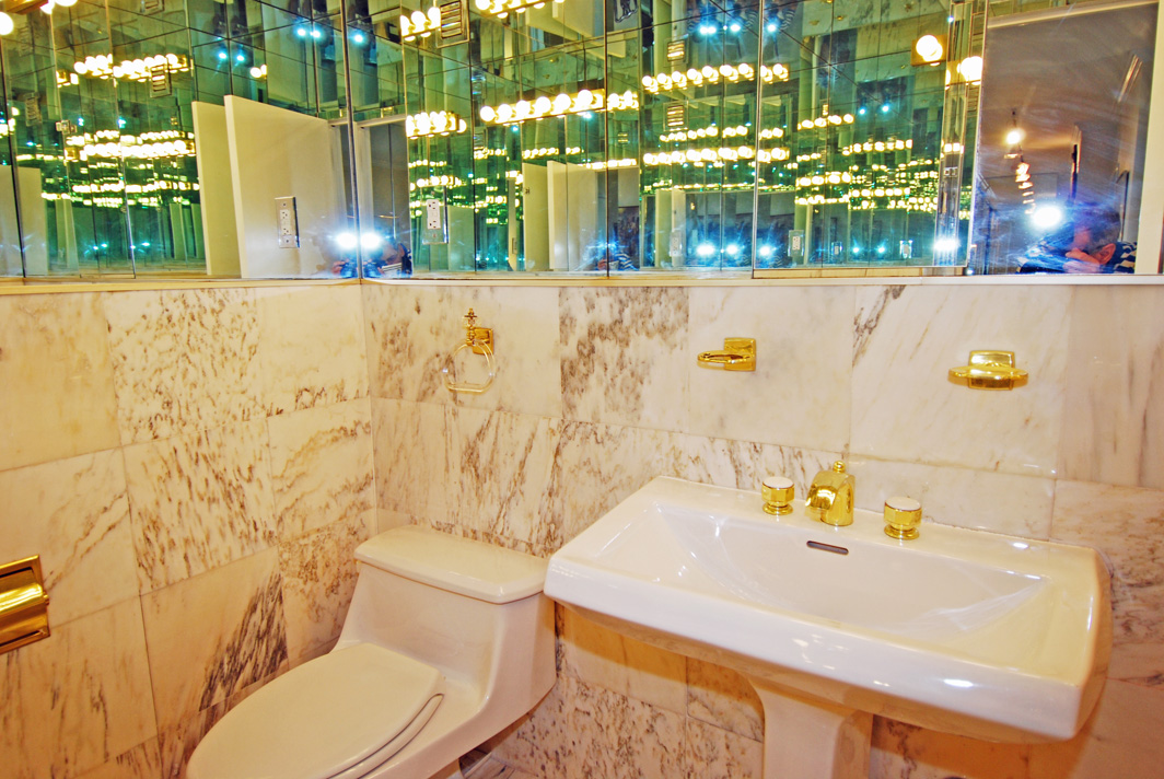 North Shore Towers Apartment