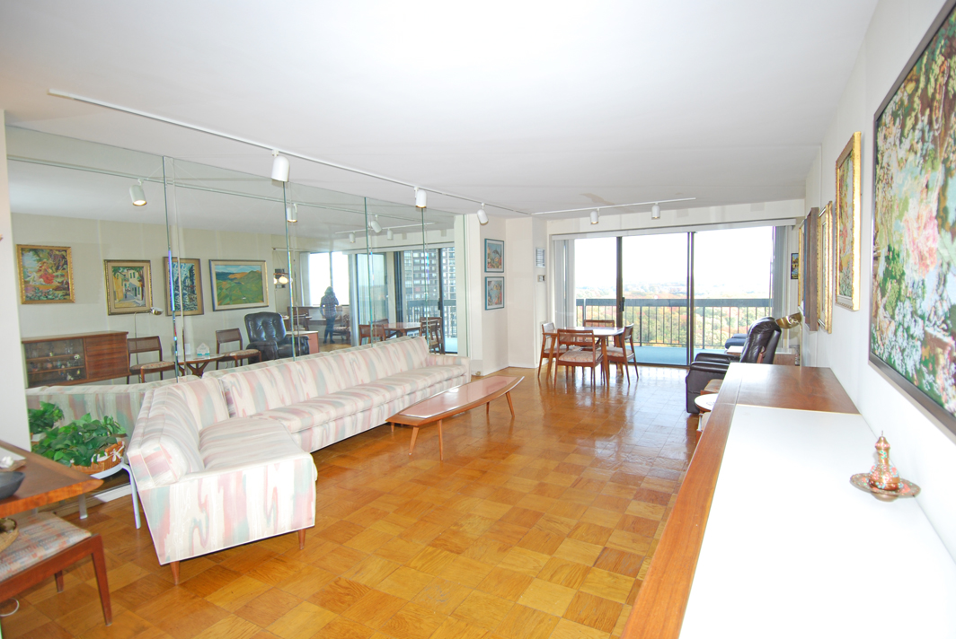 North Shore Towers Apartment