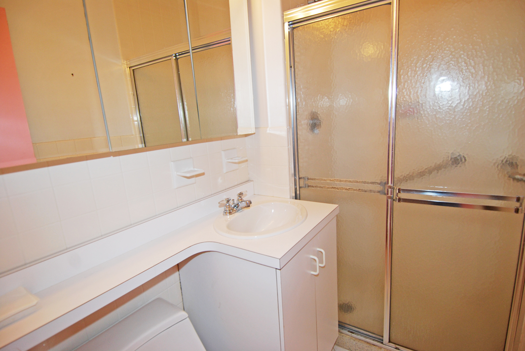 North Shore Towers Apartment