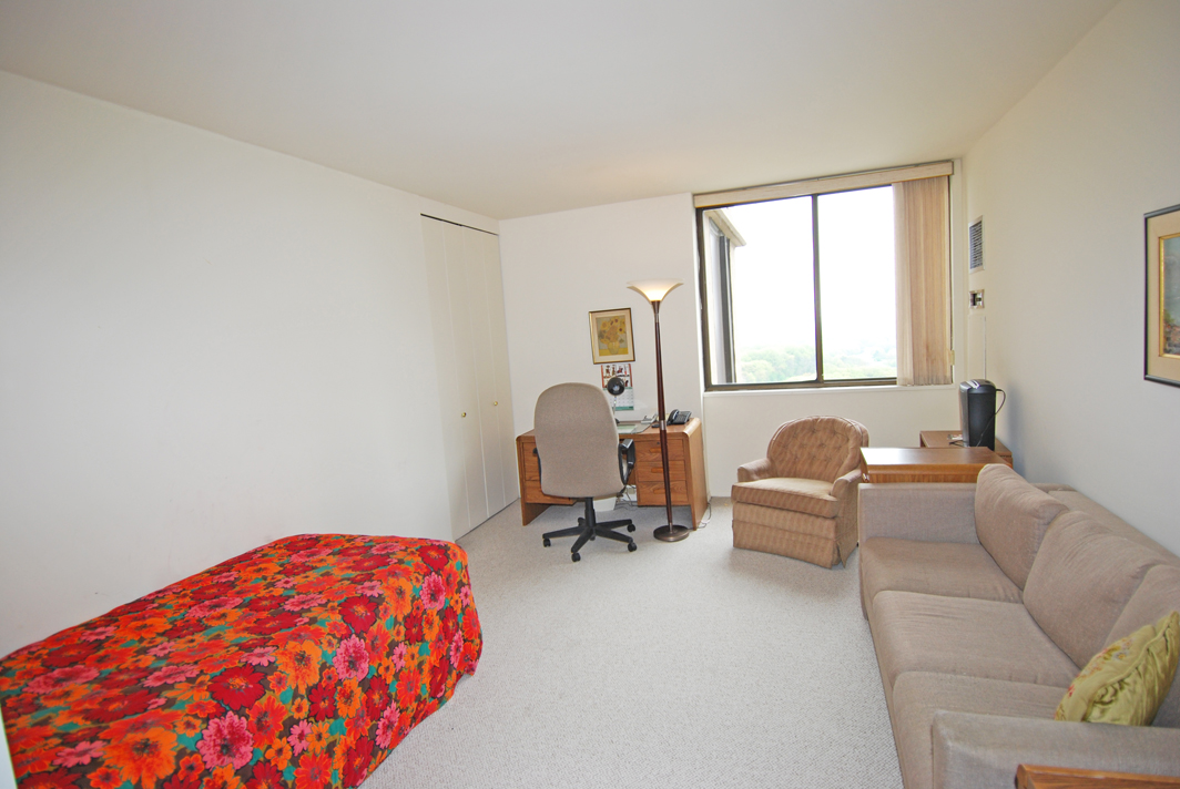 North Shore Towers Apartment