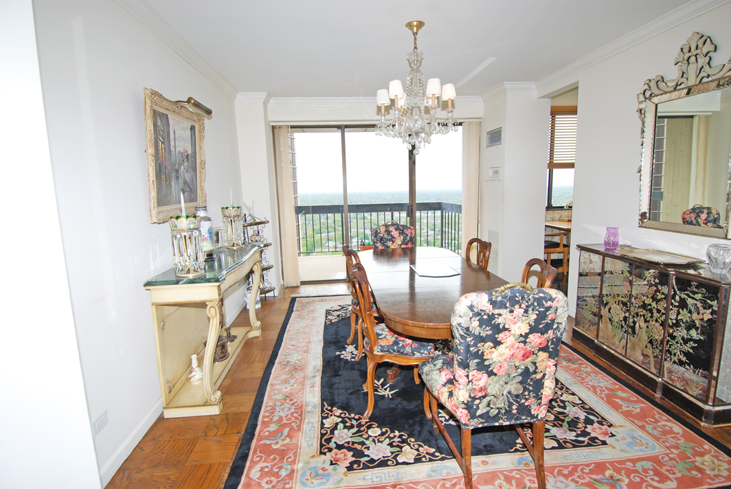 North Shore Towers Apartment