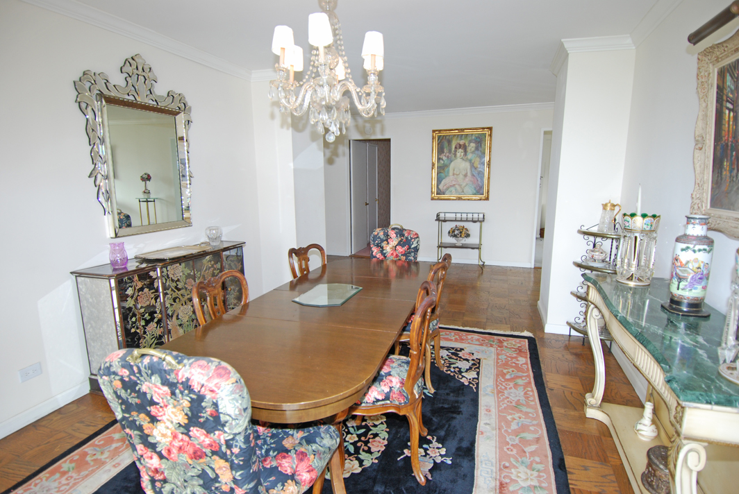 North Shore Towers Apartment