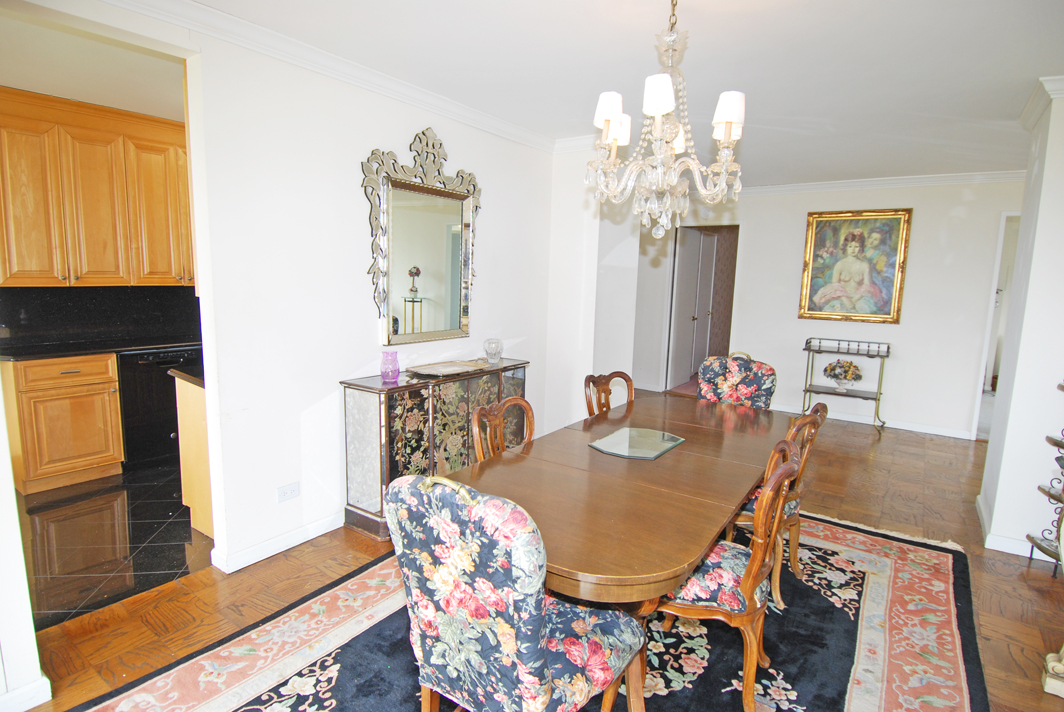 North Shore Towers Apartment