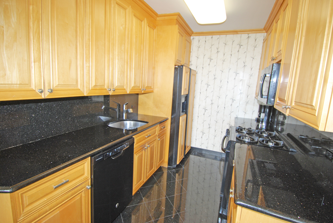 North Shore Towers Apartment