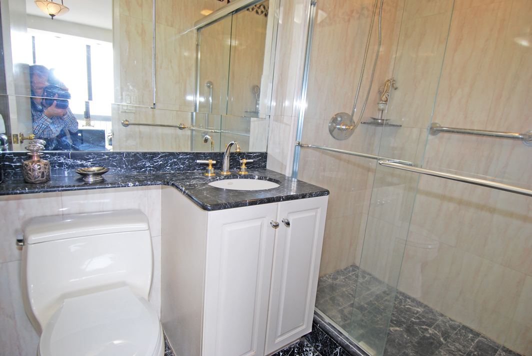 North Shore Towers Apartment