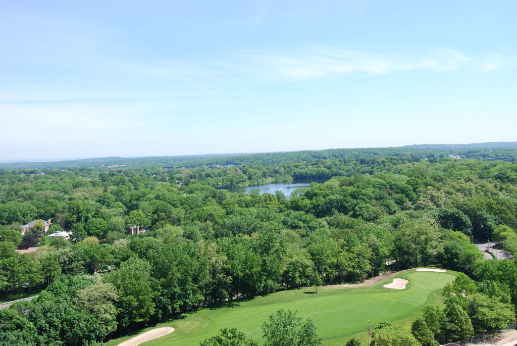 North Shore Towers Apartment