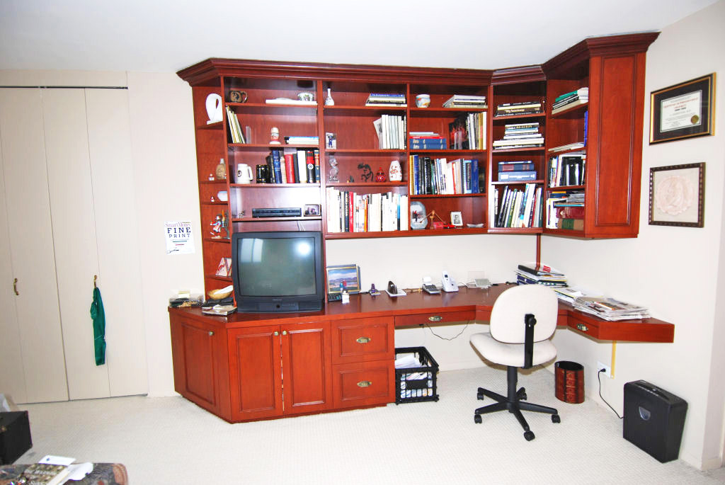 North Shore Towers Apartment