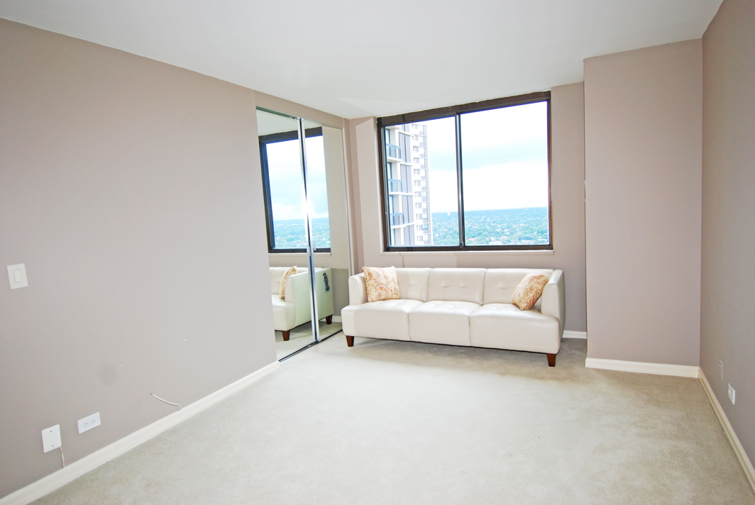 North Shore Towers Apt.