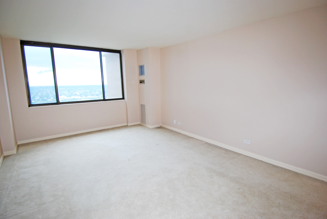 North Shore Towers Apt.