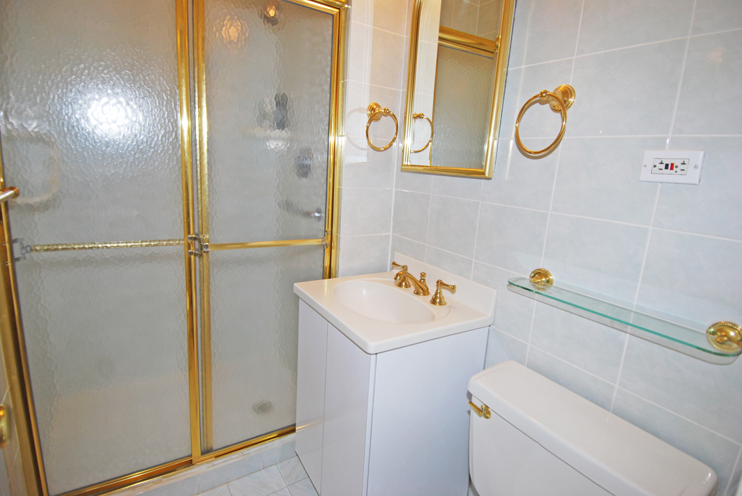 North Shore Towers Apartment