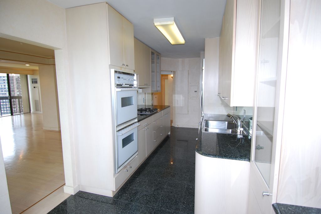 North Shore Towers Apartment