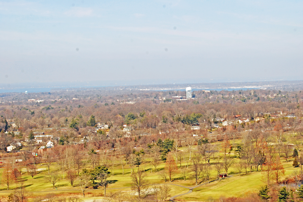 North Shore Towers Apartment