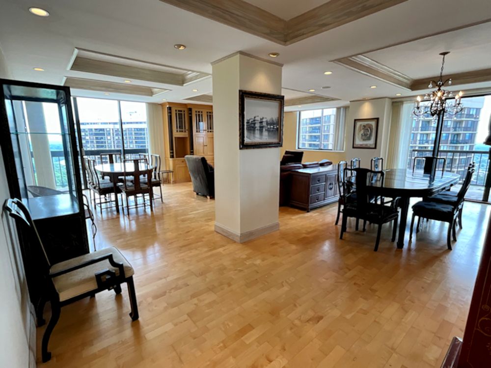 North Shore Towers Apartment