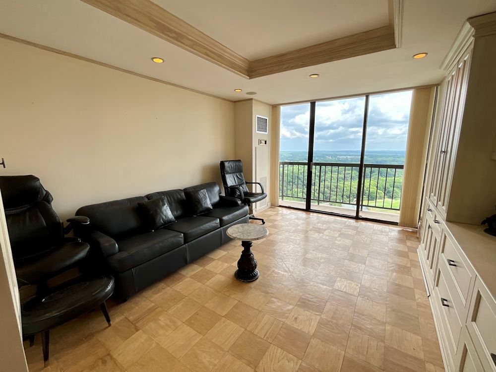 North Shore Towers Apartment