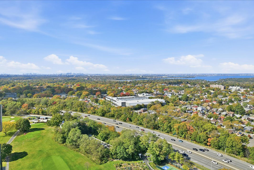 North Shore Towers Apt.