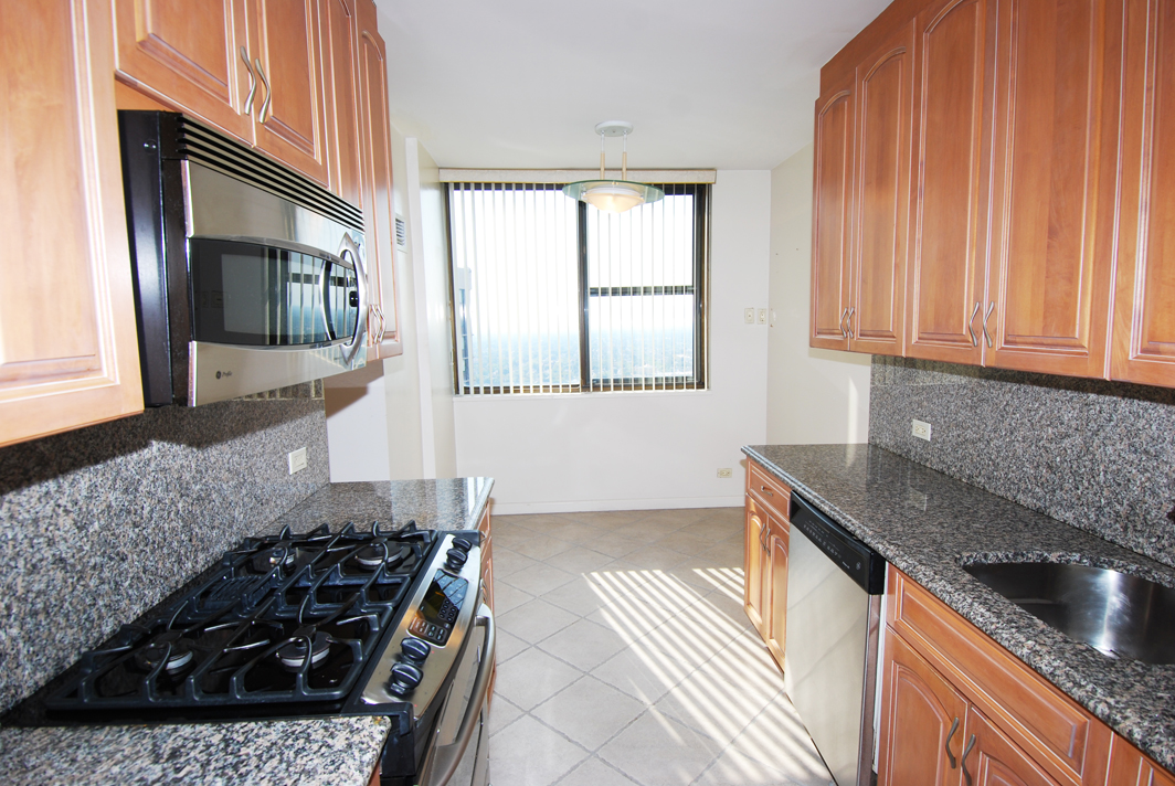 North Shore Towers Apt.