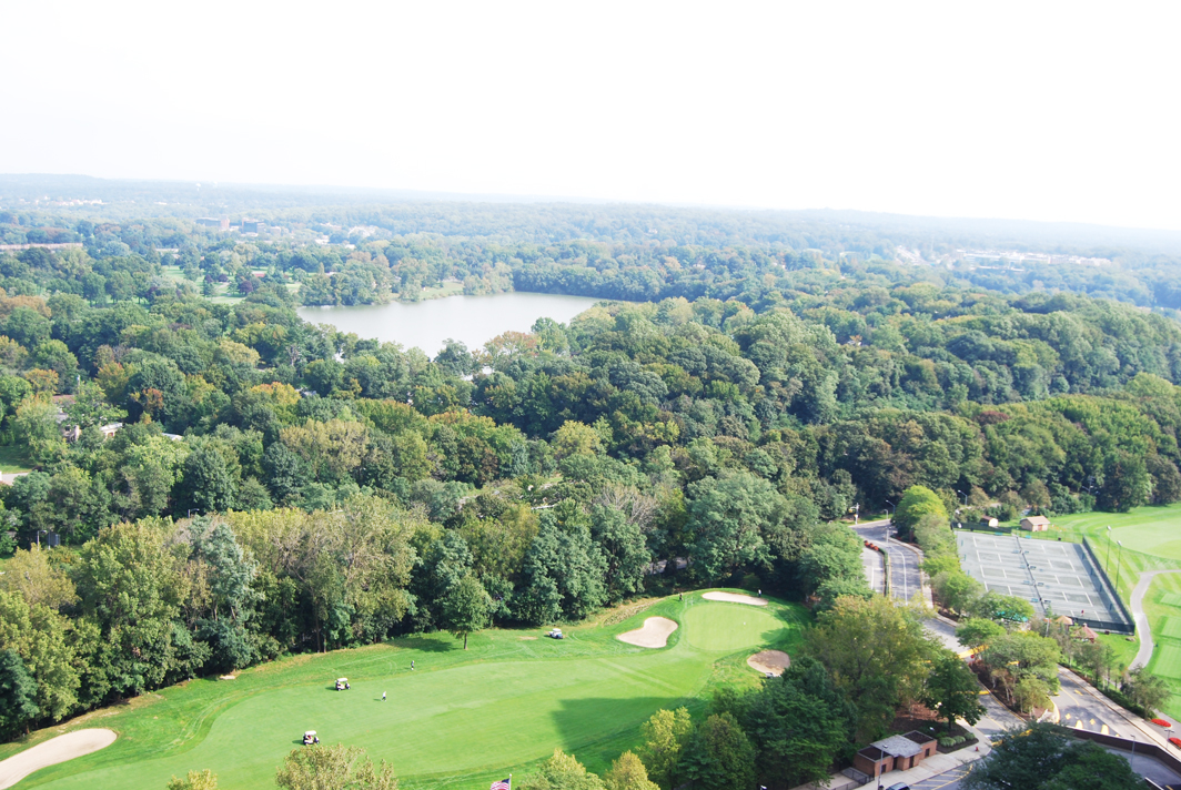 North Shore Towers Apt.