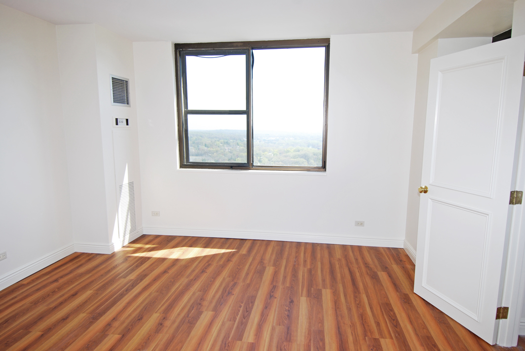 North Shore Towers Apartment