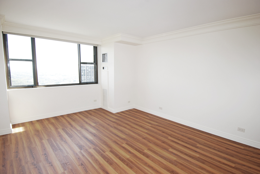 North Shore Towers Apartment