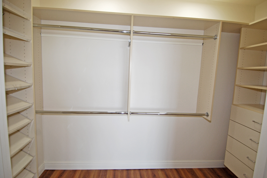 North Shore Towers Apartment