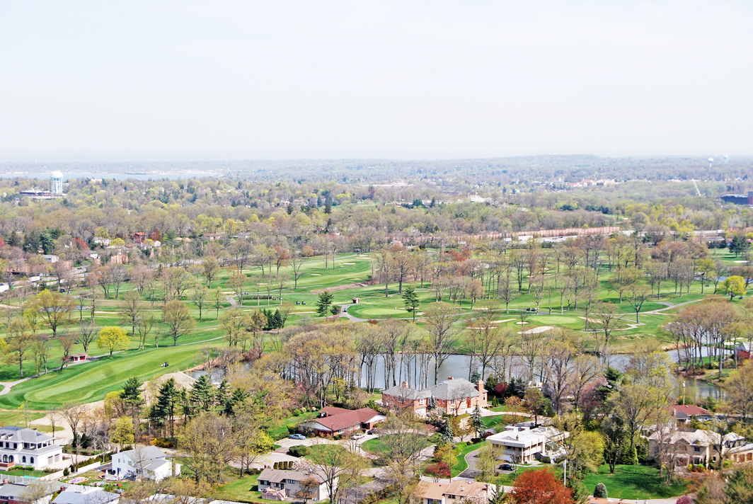 North Shore Towers Apartment
