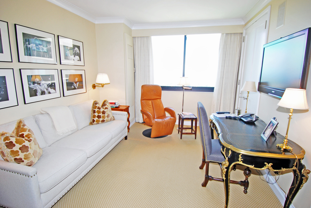 North Shore Towers Apartment