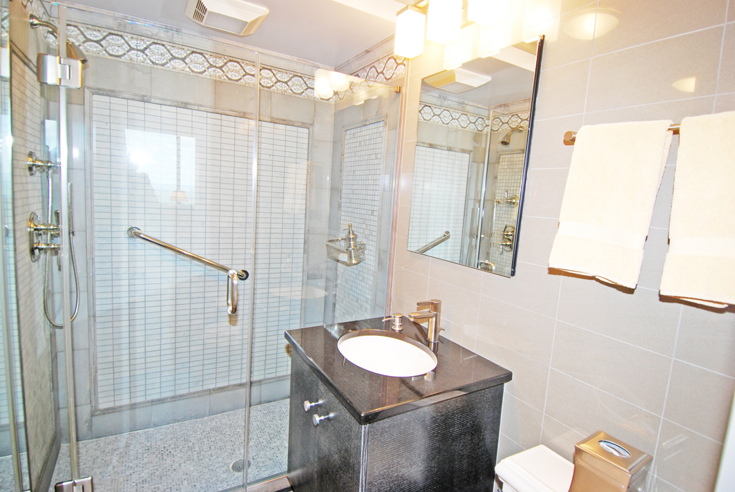 North Shore Towers Apartment