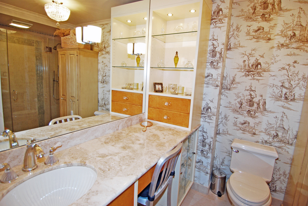 North Shore Towers Apartment