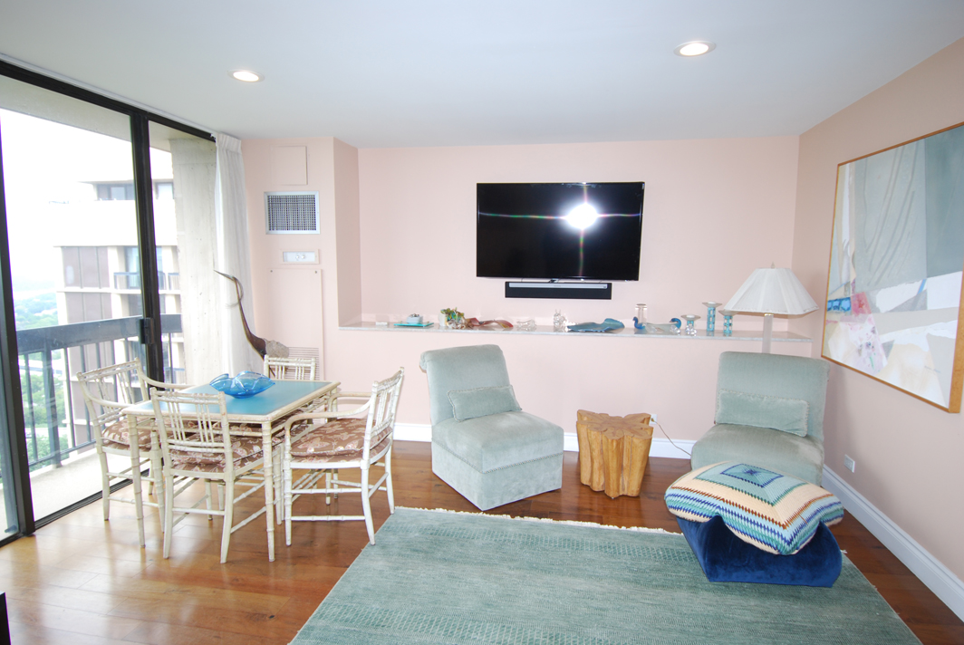 North Shore Towers Apt.