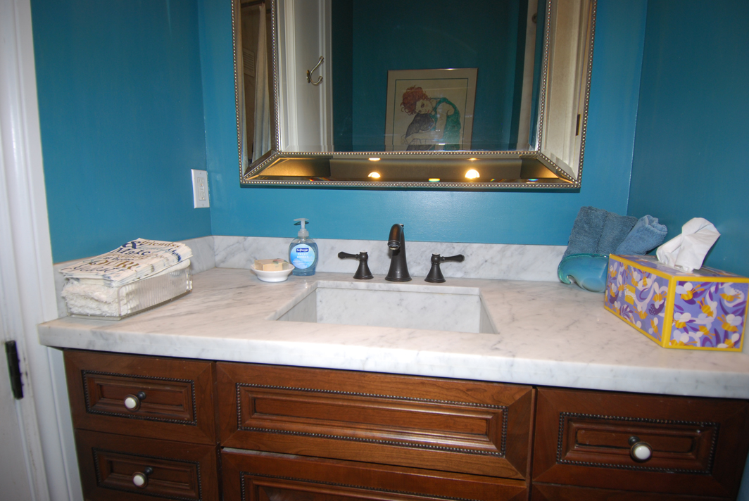 North Shore Towers Apt.