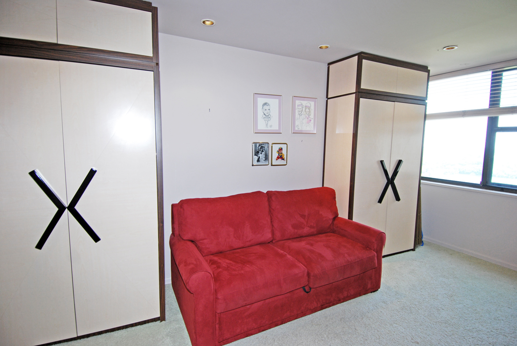 North Shore Towers Apt.