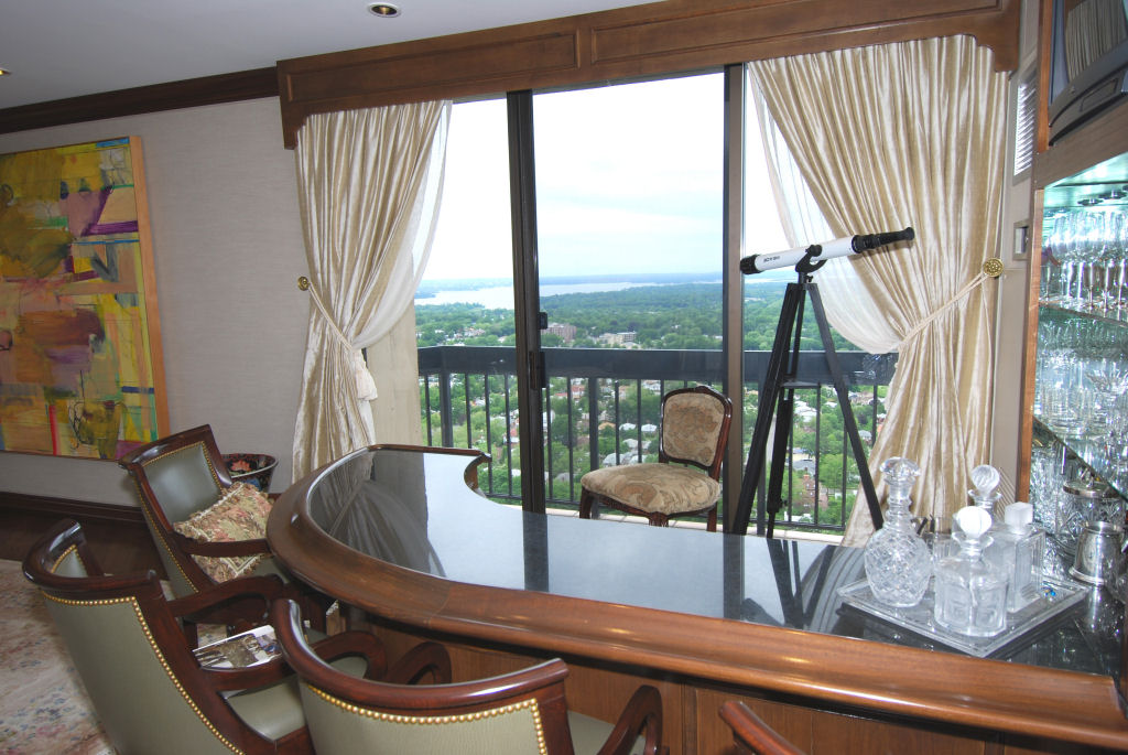 North Shore Towers 3 bedroom co-op