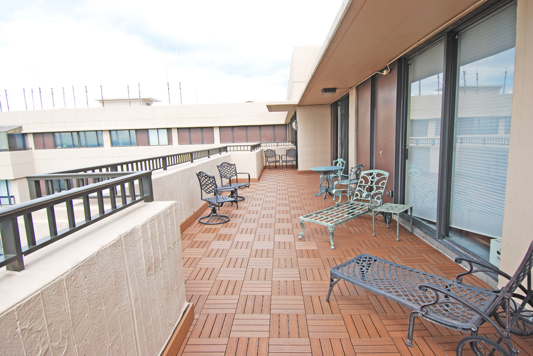 North Shore Towers Penthouse