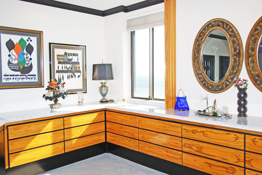 North Shore Towers Penthouse